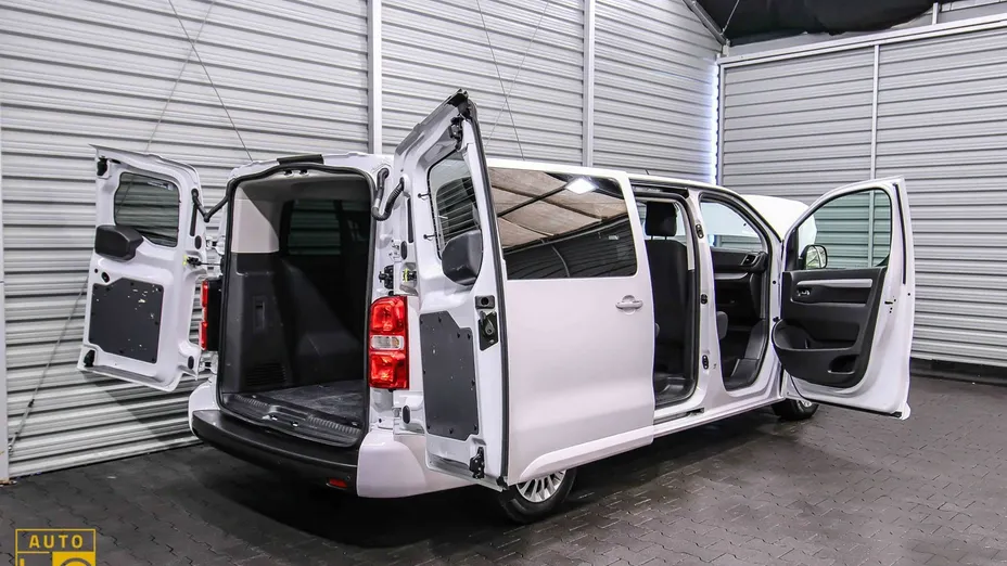 TOYOTA Proace Verso -