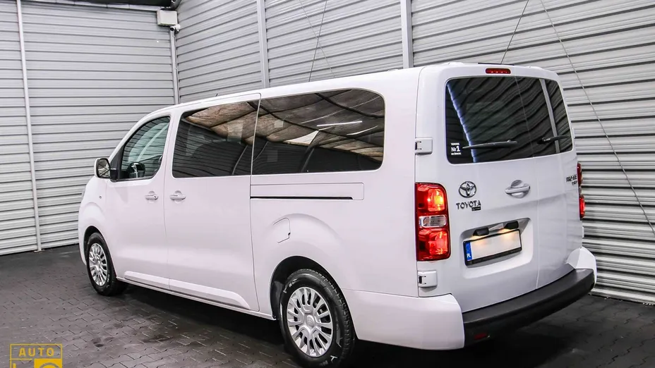TOYOTA Proace Verso -