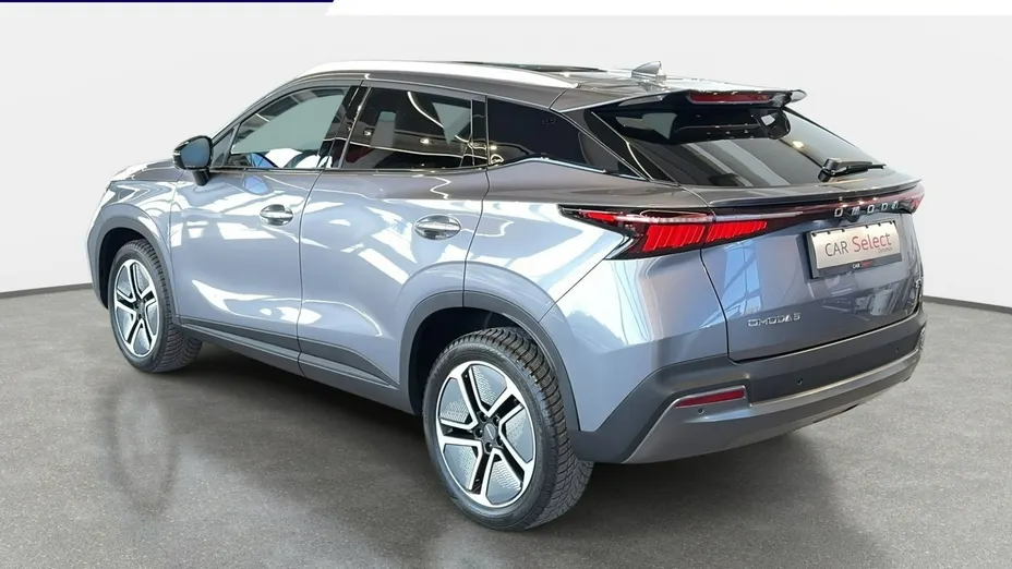 OMODA E5 -