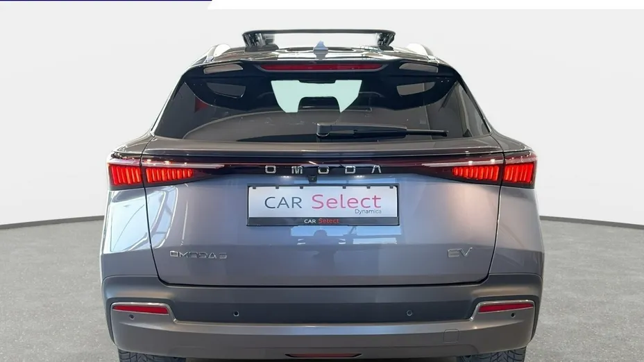 OMODA E5 -