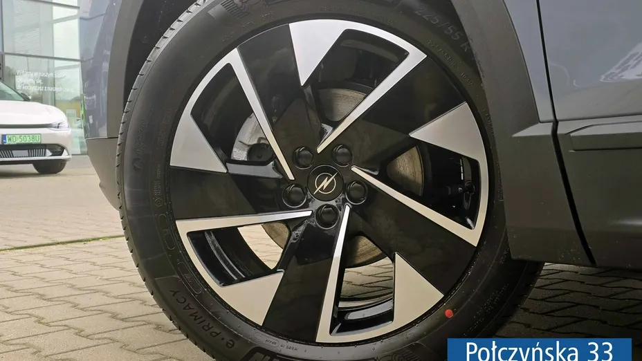 OPEL Grandland X -