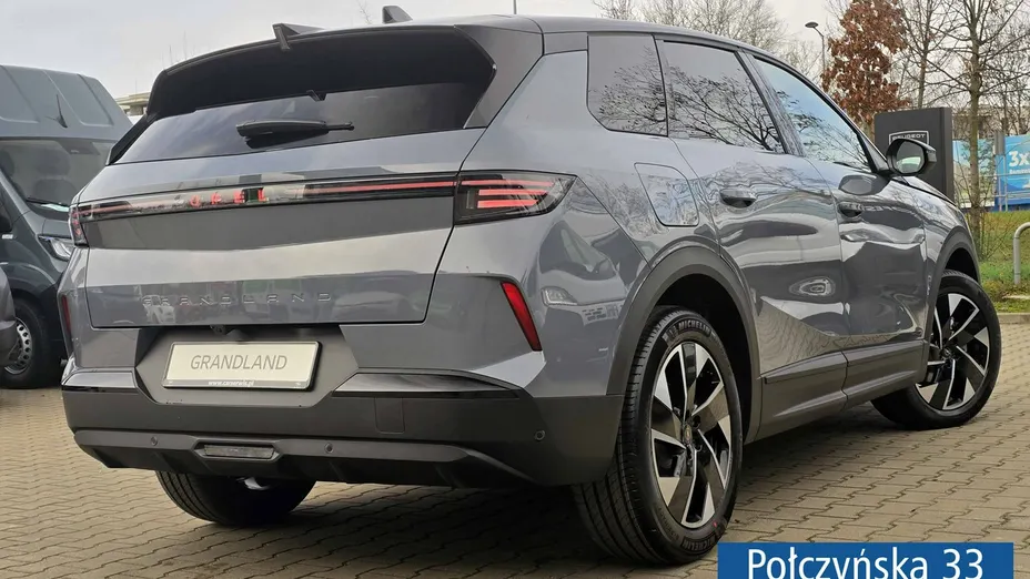 OPEL Grandland X -