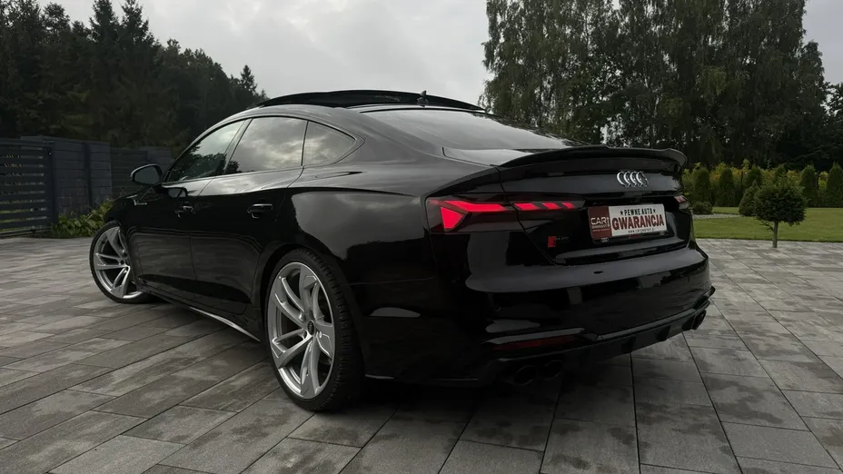 AUDI S5 Sportback -