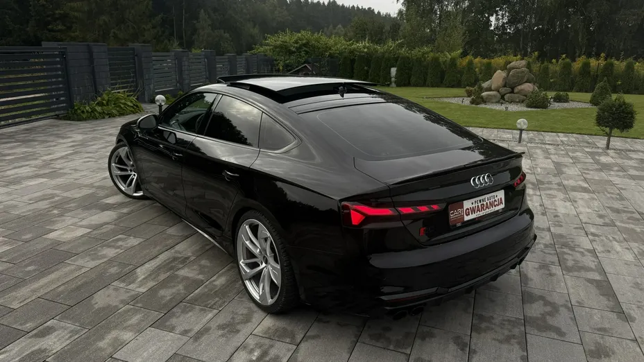 AUDI S5 Sportback -