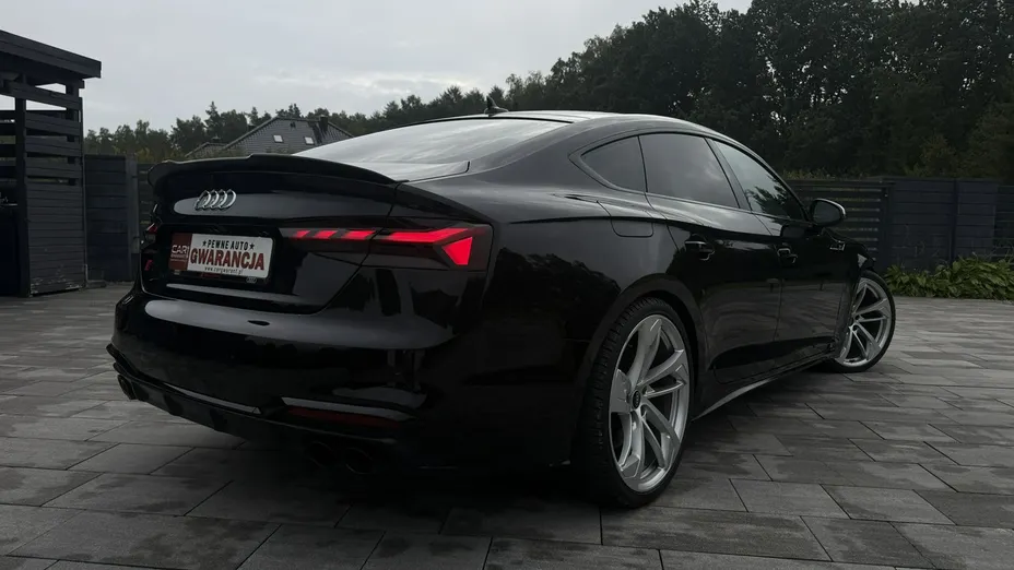 AUDI S5 Sportback -