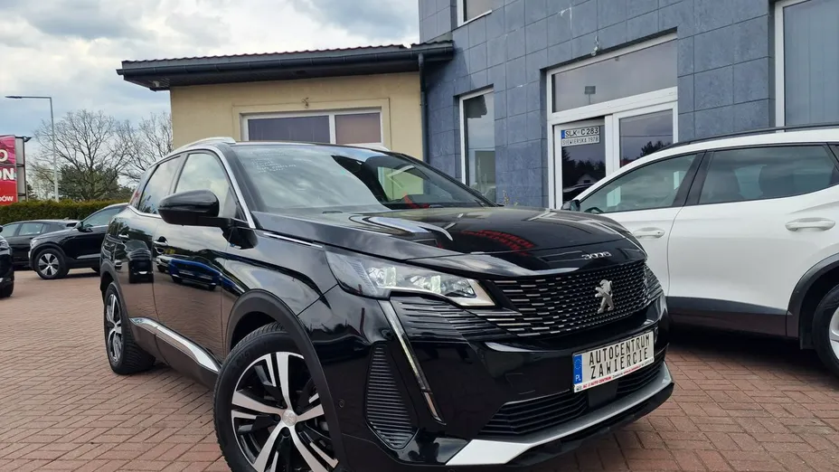 PEUGEOT 3008 -