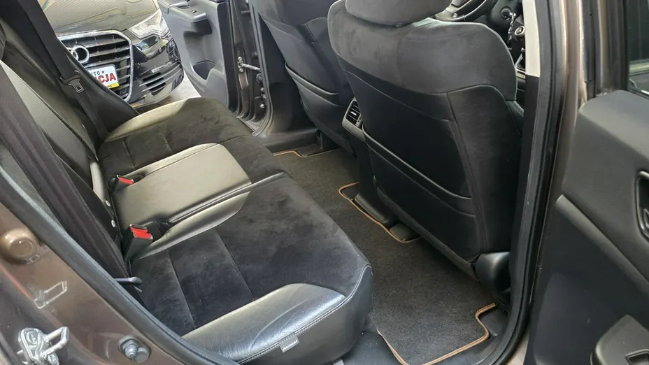 HONDA CR-V -