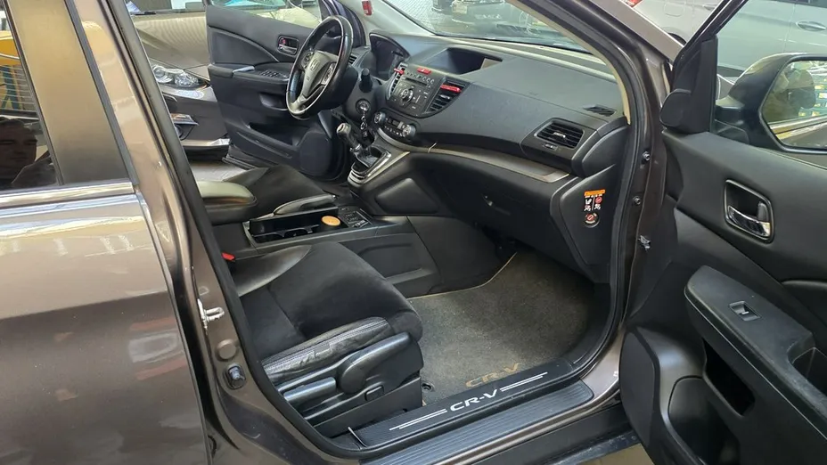 HONDA CR-V -