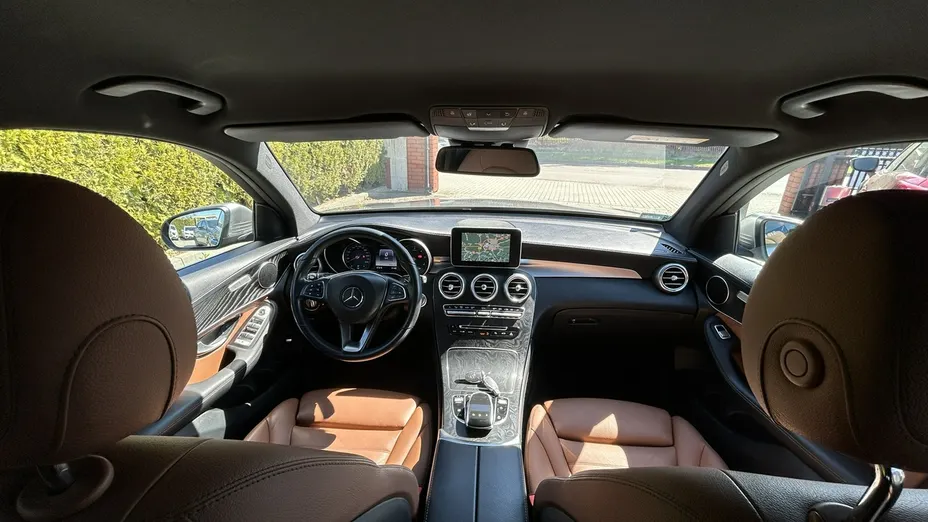 MERCEDES-BENZ GLC -