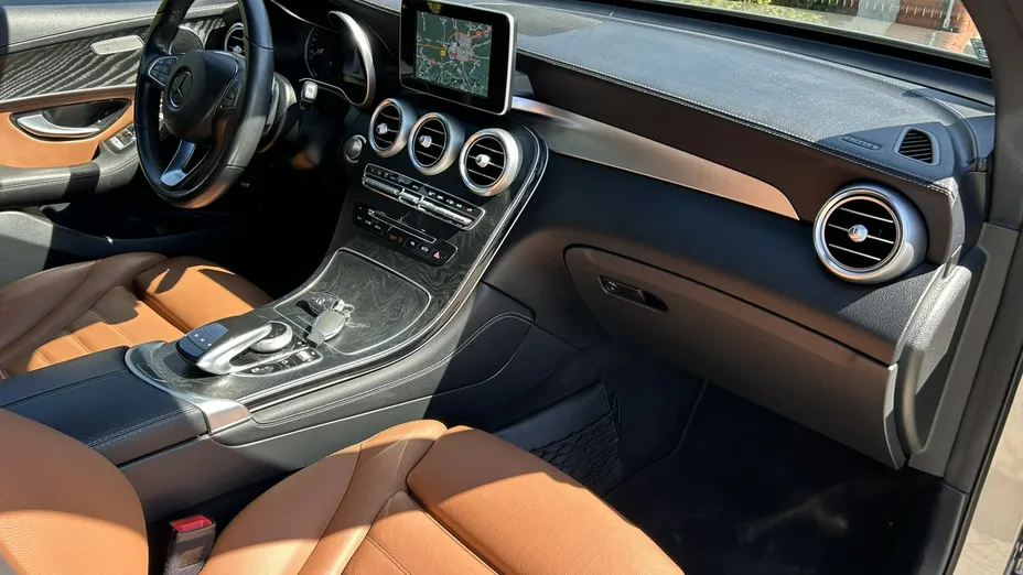 MERCEDES-BENZ GLC -