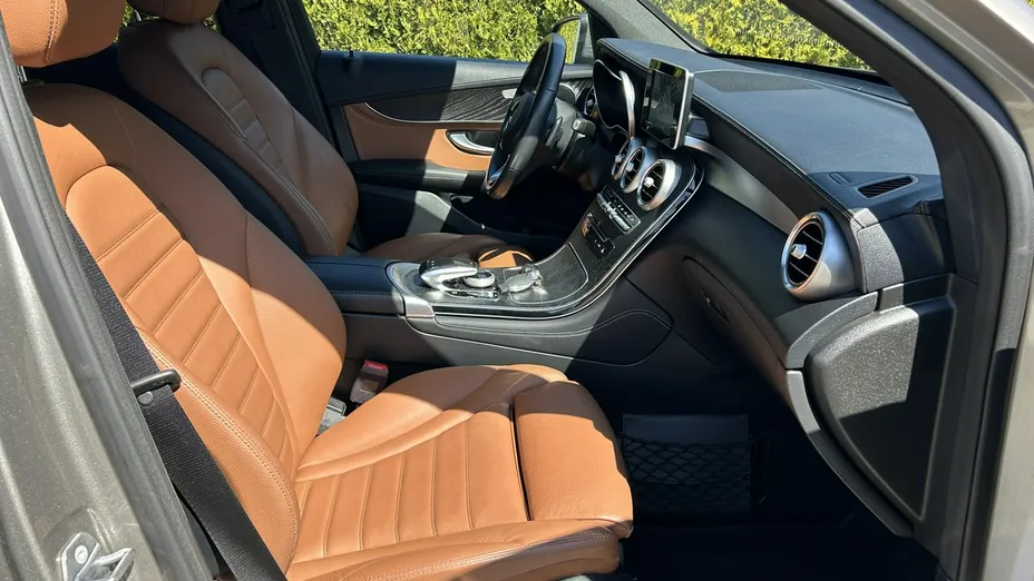 MERCEDES-BENZ GLC -
