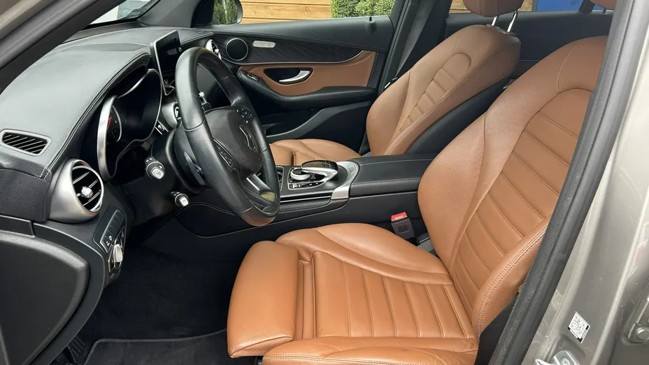 MERCEDES-BENZ GLC -