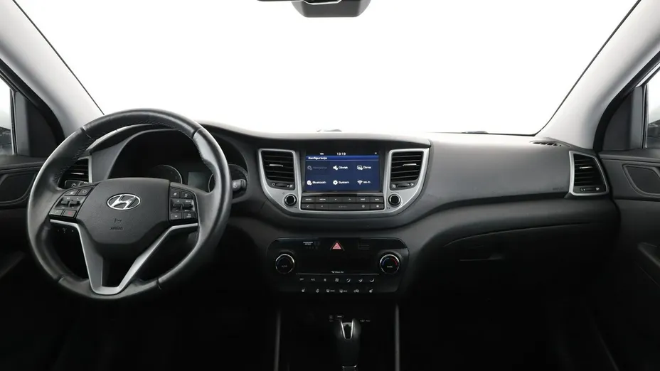 HYUNDAI Tucson -