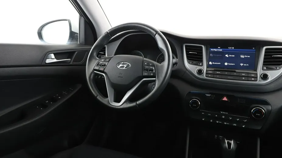 HYUNDAI Tucson -