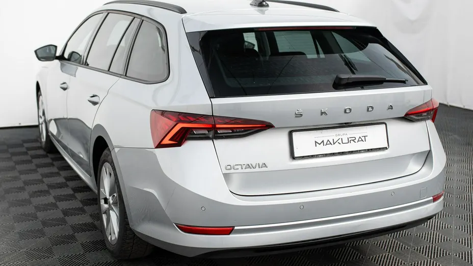 SKODA Octavia -