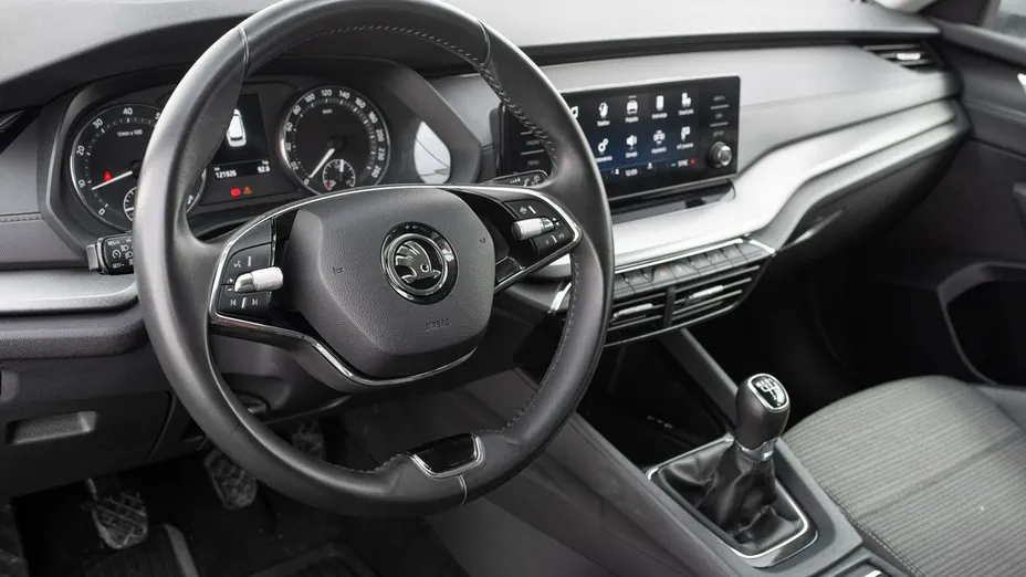 SKODA Octavia -
