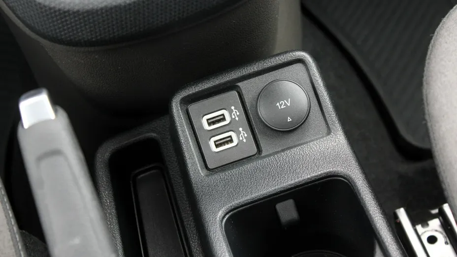 FORD Tourneo Connect -