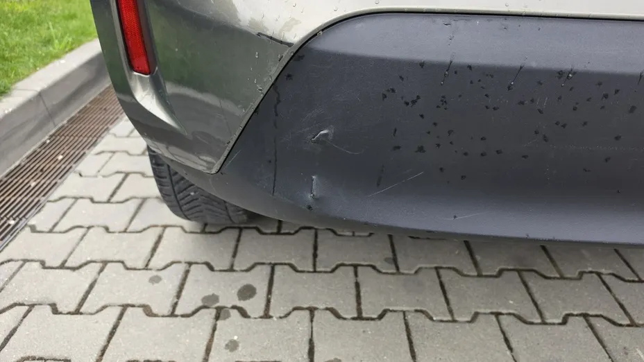 TOYOTA Yaris Cross -