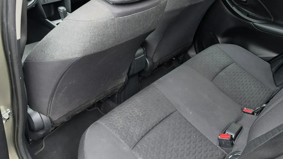TOYOTA Yaris Cross -