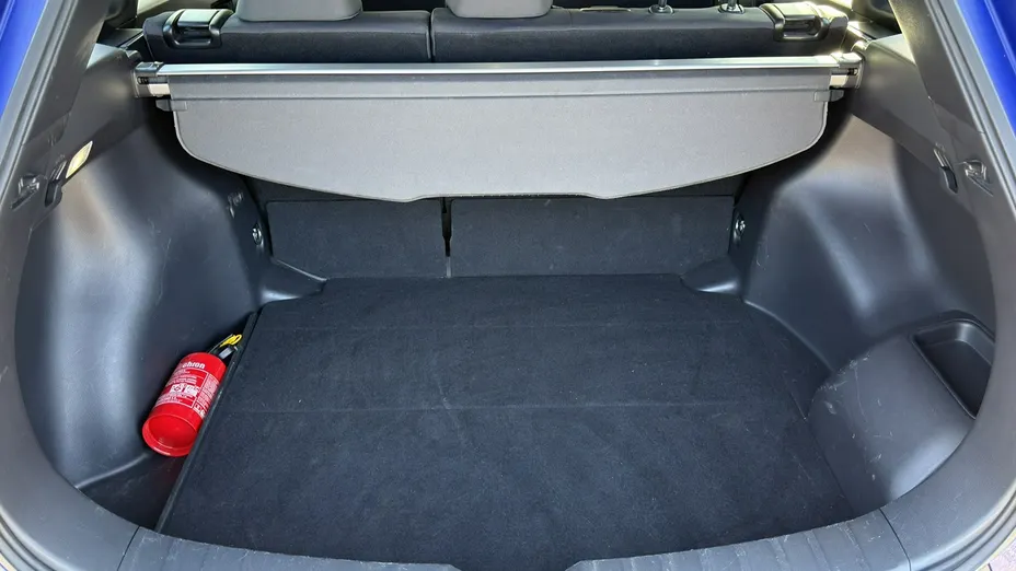 TOYOTA Corolla Cross -