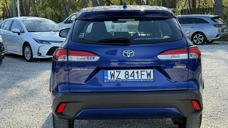 TOYOTA Corolla Cross -