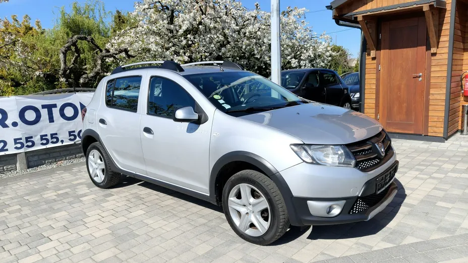 DACIA Sandero -