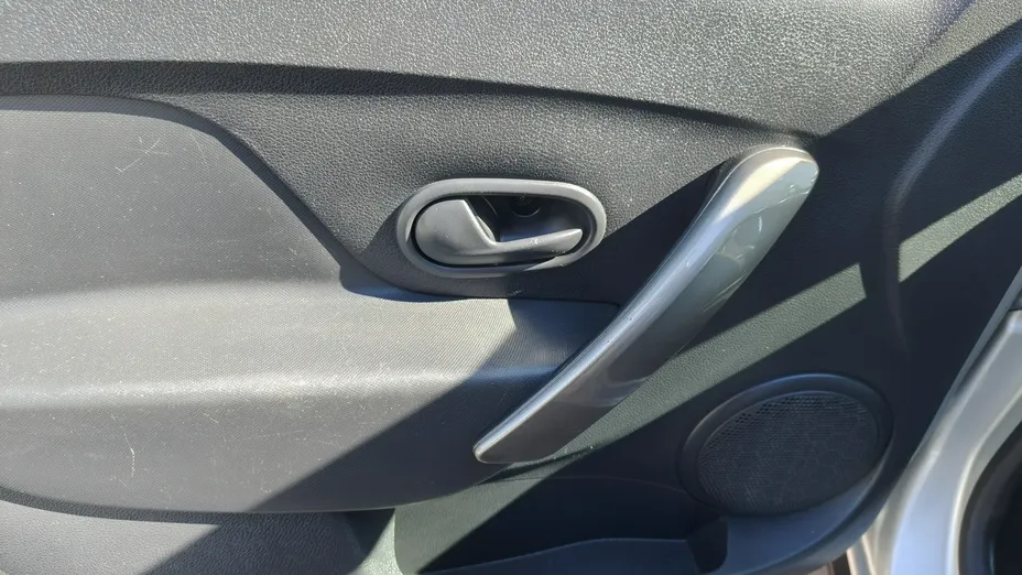 DACIA Sandero -