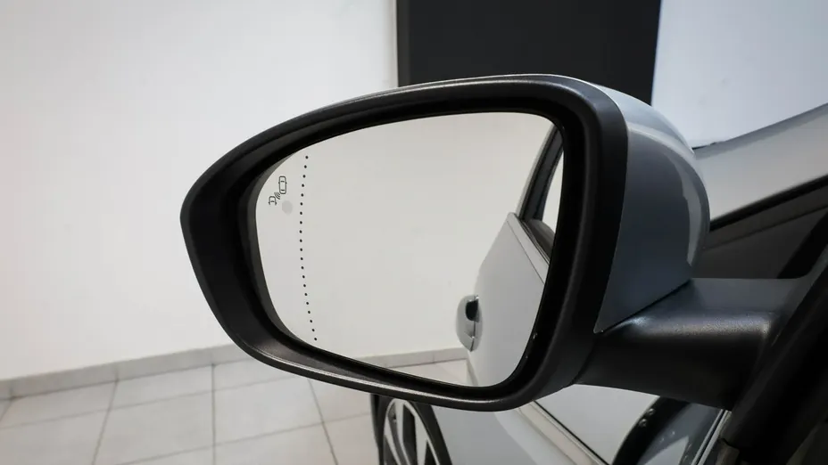 RENAULT Megane -