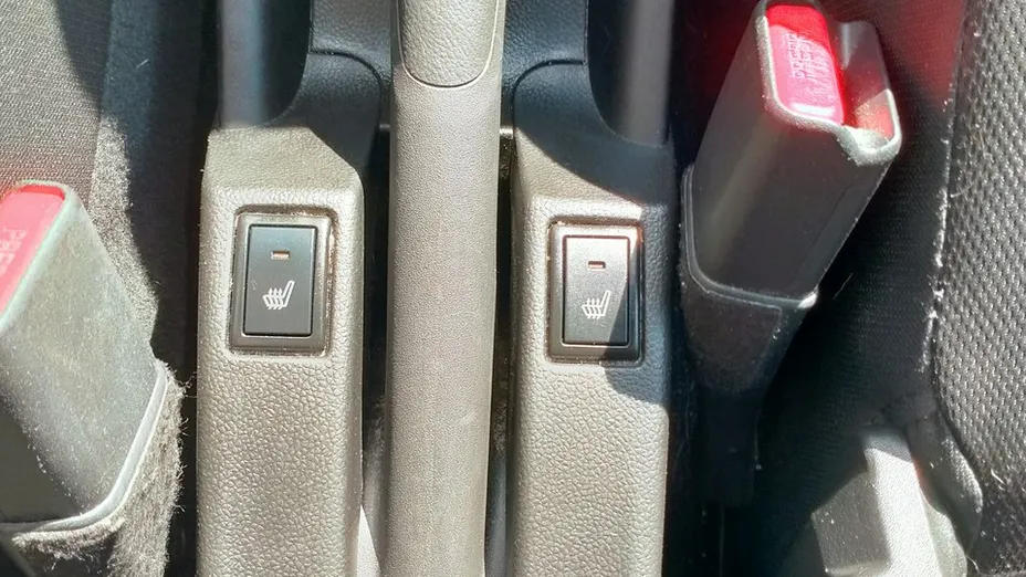 SUZUKI Swift -