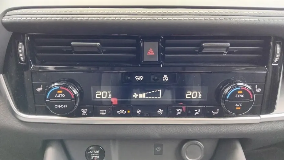 NISSAN Qashqai Qashqai 1.3 DIG-T mHEV N-Connecta Xtronic