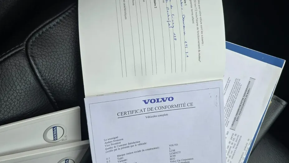 VOLVO XC90 -