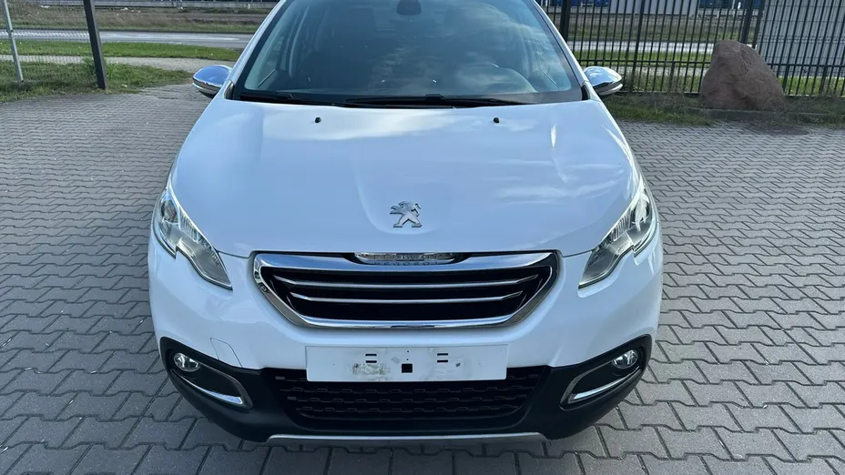 PEUGEOT 2008 -