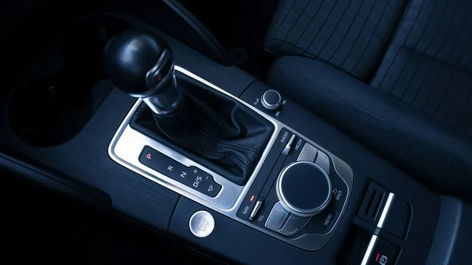 AUDI A3 -