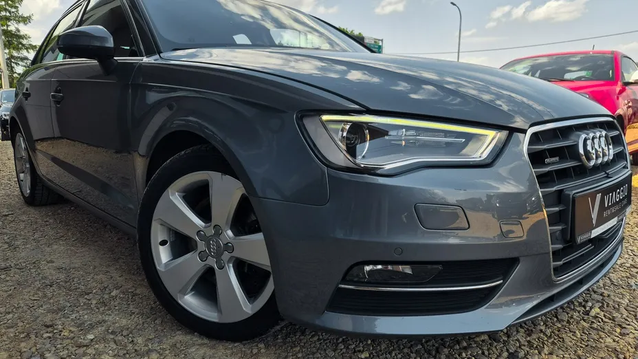 AUDI A3 -