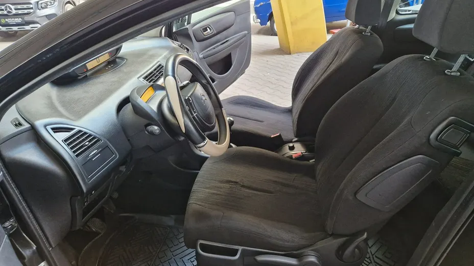 CITROEN C4 -