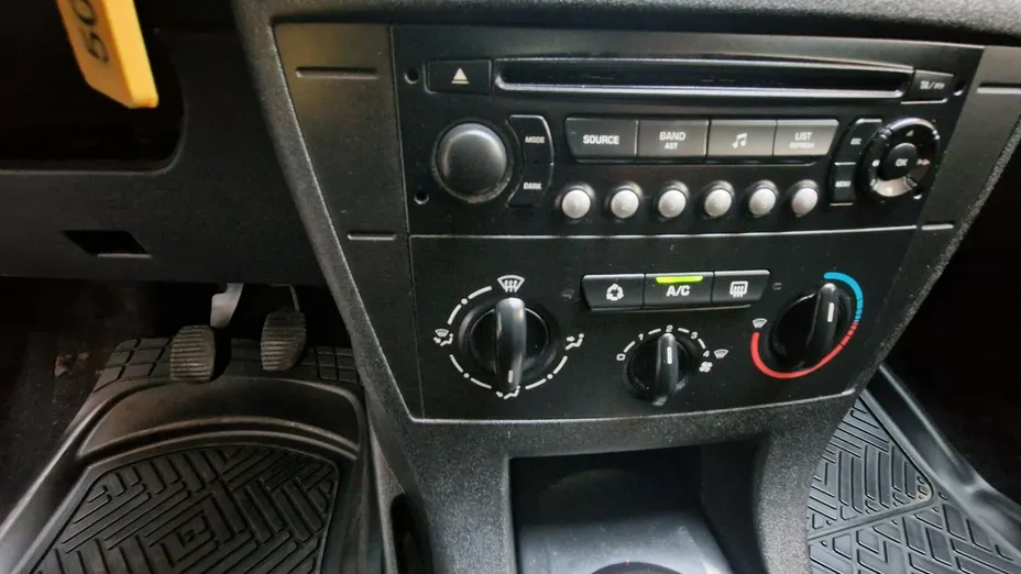 CITROEN C4 -