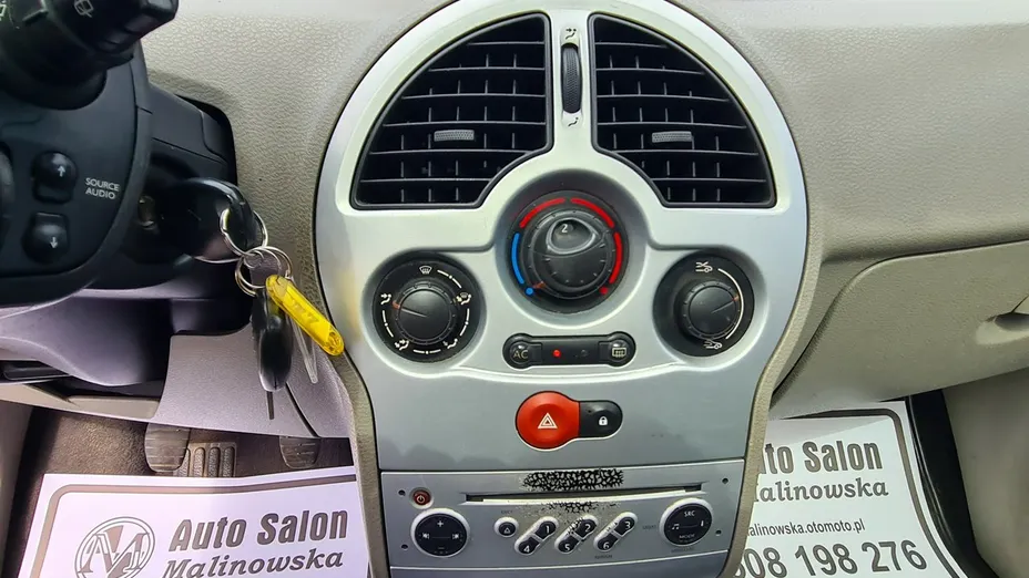 RENAULT Modus -