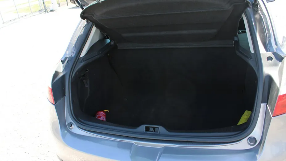 RENAULT Megane -