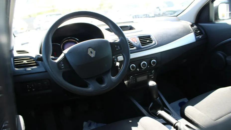 RENAULT Megane -