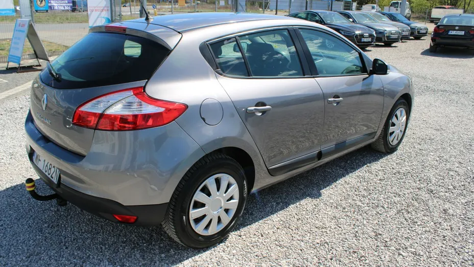 RENAULT Megane -