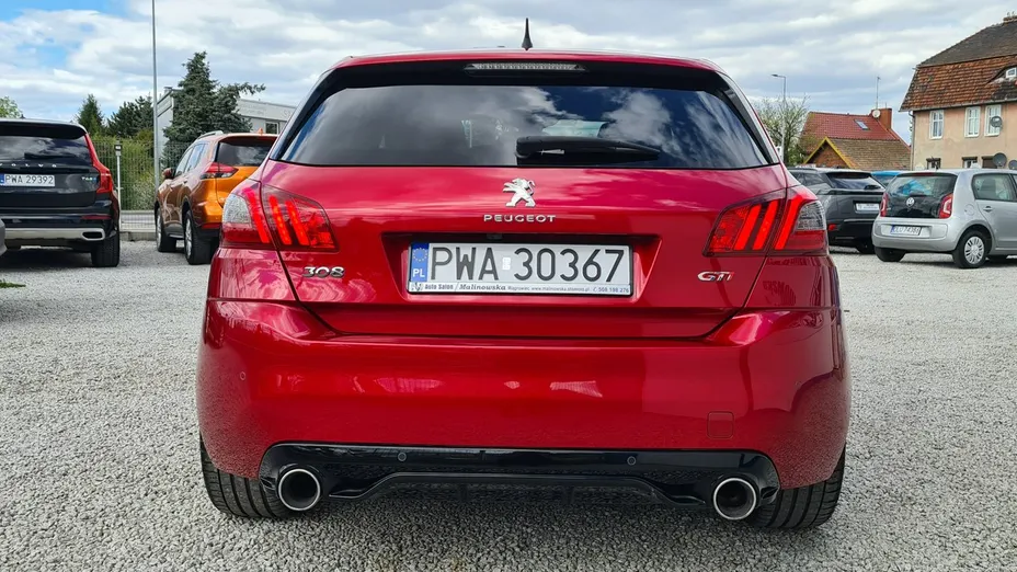 PEUGEOT 308 -