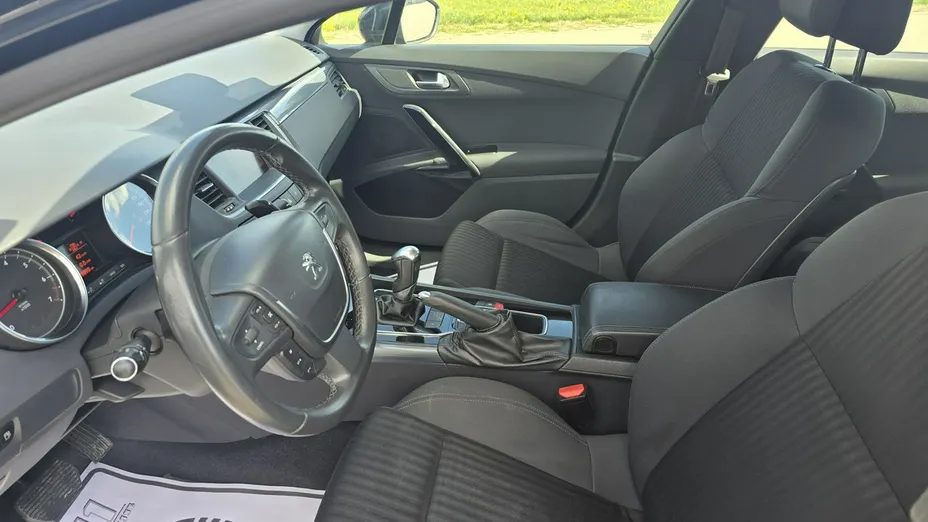 PEUGEOT 508 -