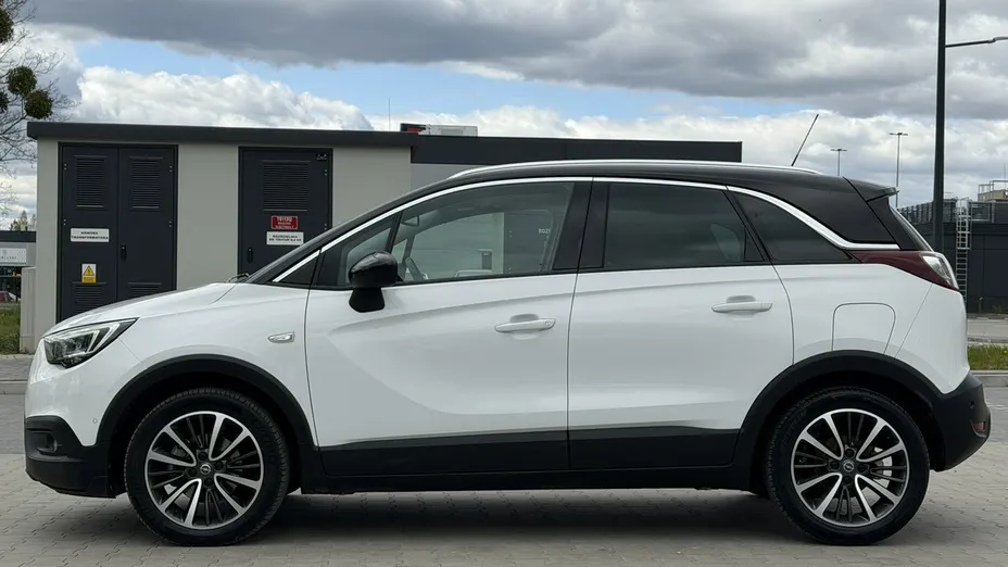 OPEL Crossland X -