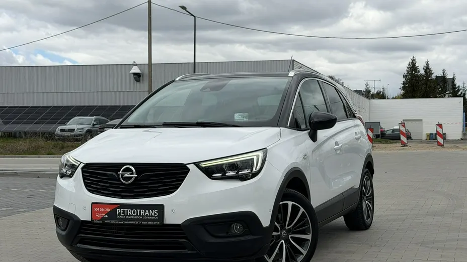 OPEL Crossland X -