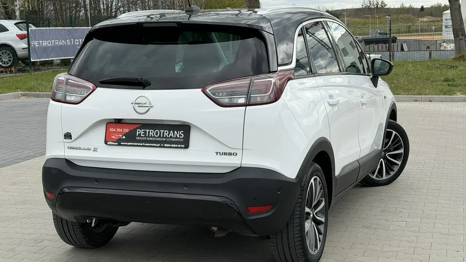 OPEL Crossland X -