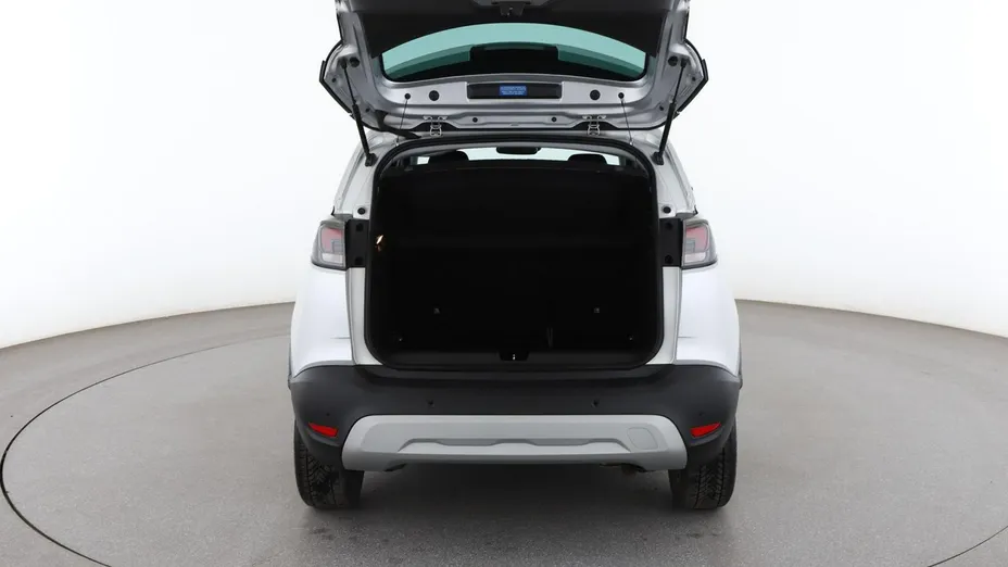 OPEL Crossland X -