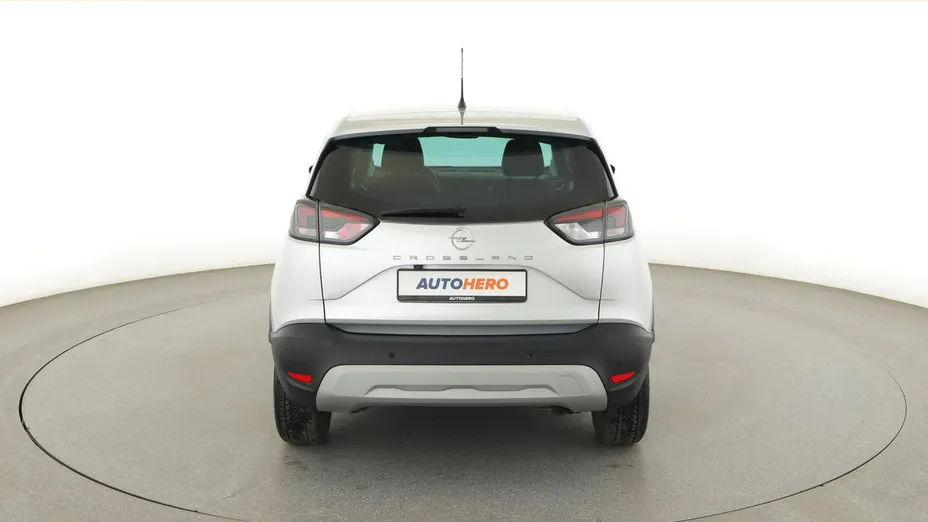 OPEL Crossland X -