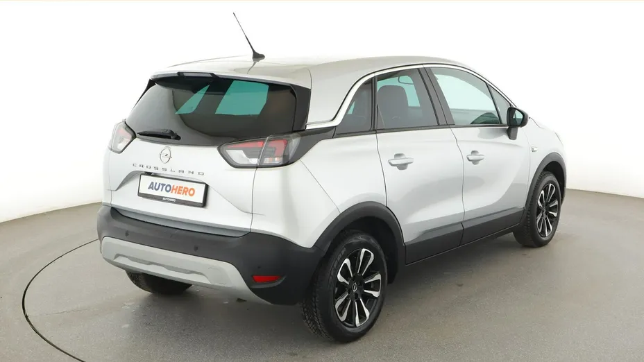 OPEL Crossland X -