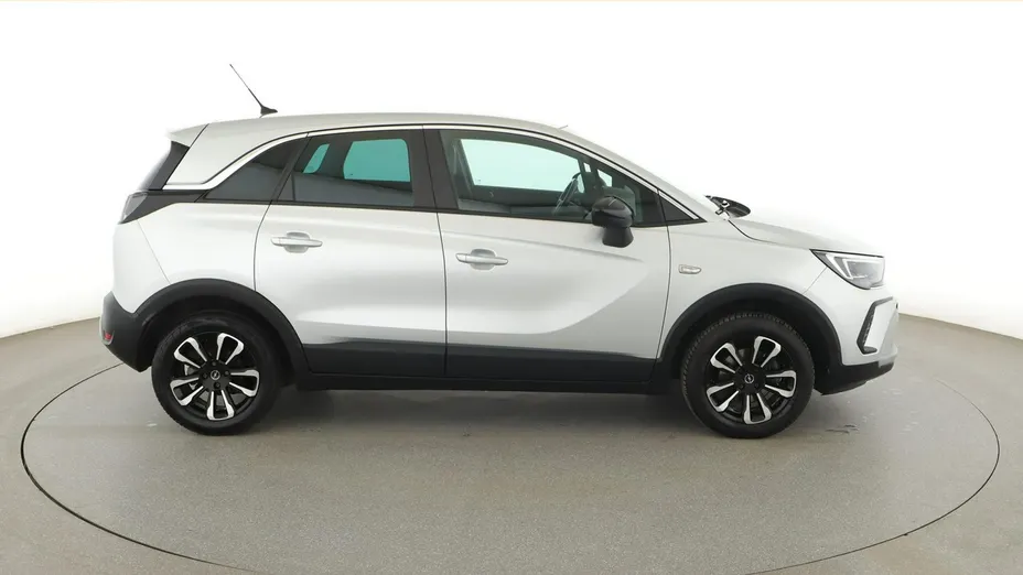 OPEL Crossland X -