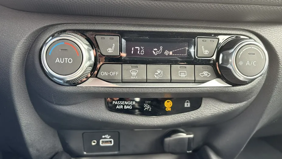 NISSAN Juke -